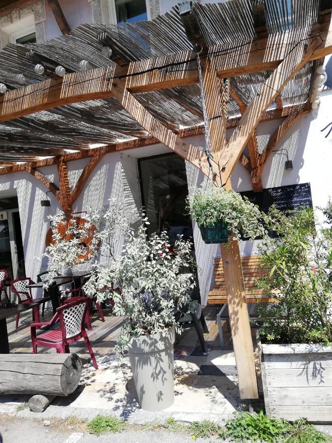 L'Auberge D'Eygliers Buitenkant foto